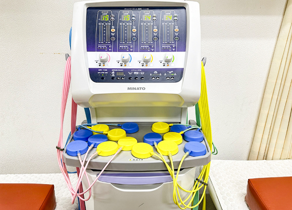 笹塚　せせらぎ整骨院【鍼灸】(施術機器です①)