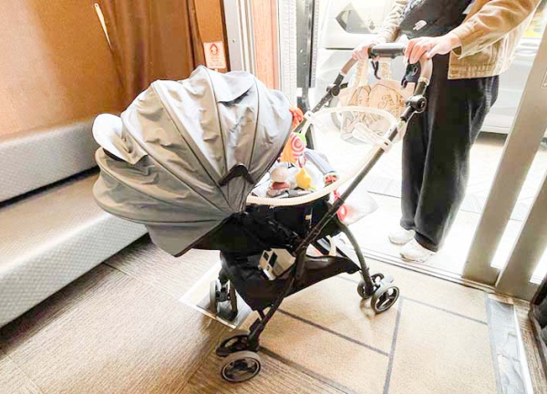 せんじゅの整骨院(ベビーカーを押したまま、施設内に入ることも可能です。)