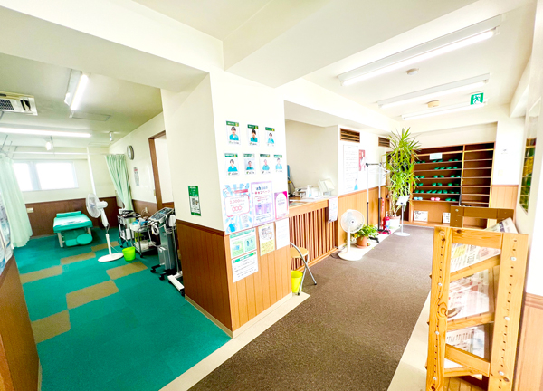 和心接骨院【鍼灸】(当施設の受付けです。)