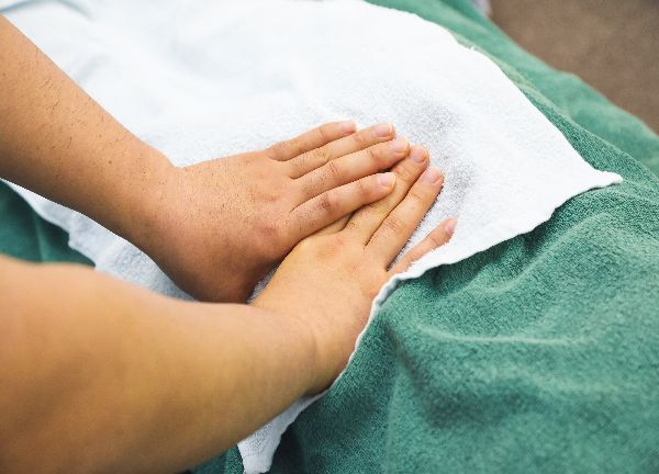 一人ひとりに合った施術を行います。