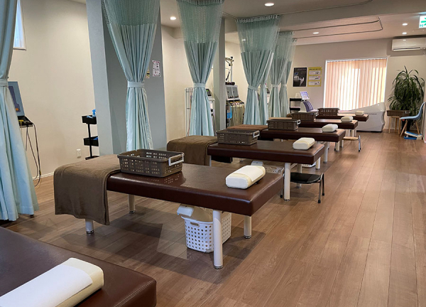 大坪整骨院　福井本院 (施術室です)