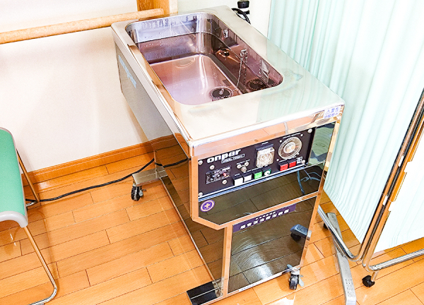 やわら接骨院【鍼灸/マッサージ】(渦流浴装置です)