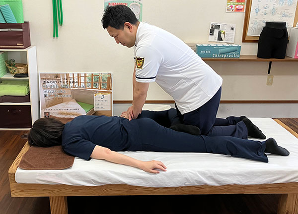 はまきた施術院小池店(腰を施術しております)