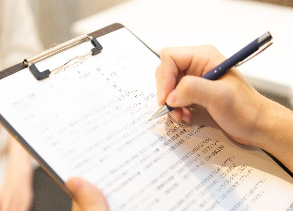 カウンセリングシートに記入をお願いします。