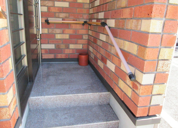 手すりがございます。