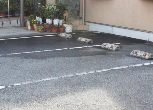 さえき鍼灸整骨院(駐車場あり)