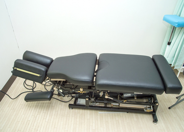 矯正用ベッドのトムソンベッドです。