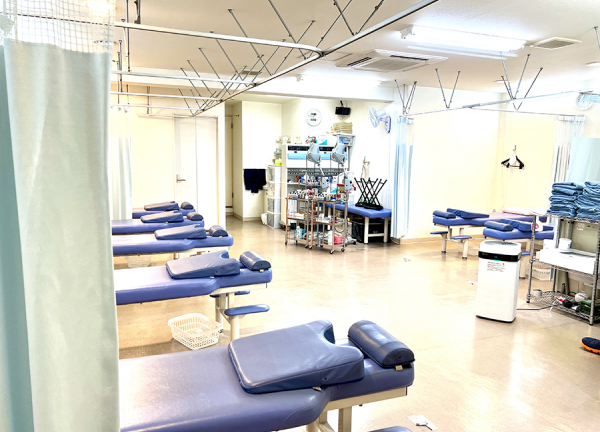 大岡山すみれ鍼灸整骨院(施術室です)