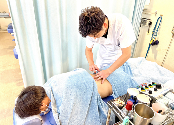 大岡山すみれ鍼灸整骨院(鍼灸で血行促進や自律神経を調整します)