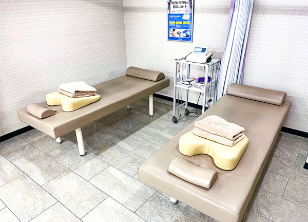 かもめ整骨院　平塚駅前(施術室です。)