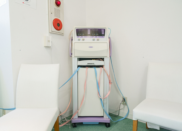 あい鍼灸院・接骨院　桃谷駅院(施術機器です)