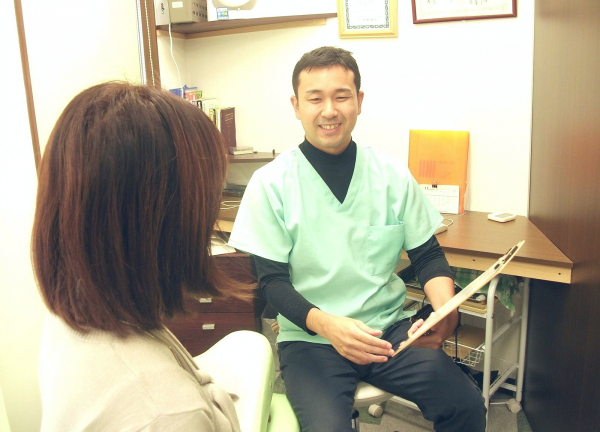 リカバリー整骨院　二日市院【鍼灸】(ご記入いただいたシートの内容をもとにカウンセリングと、施術のご説明をします)