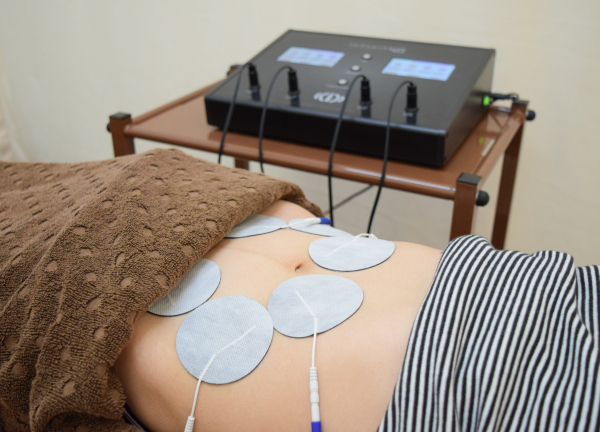 和幸はり灸整骨院【鍼灸】川棚駅院(EMSでインナーマッスルを鍛えます。)