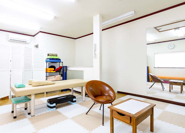 かつらぎ接骨院・整体院　くずは院(施術部屋はメニューにあわせてご案内をしています。)