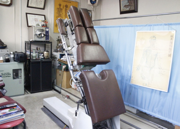 千里山駅前　田中治療院【鍼灸】(施術器具)