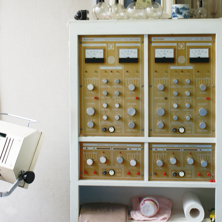 千里山駅前　田中治療院【鍼灸】(施術機器)