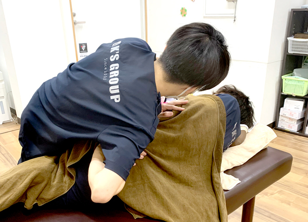 町田シバヒロ接骨院(骨盤の歪みを調整し、もとの位置へ戻していきます。産後の骨盤調整も対応しております。)