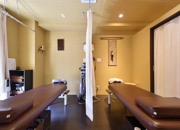 巣鴨総合治療院・整骨院　八広院(施術室です。)