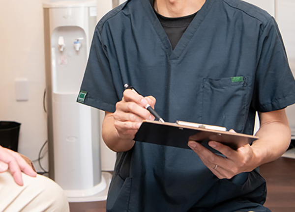 巣鴨総合治療院・整骨院　南加瀬院(丁寧なカウンセリングでお悩みをヒアリングします。)