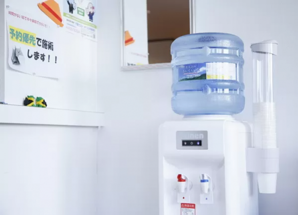 ぬの整骨院(お水やお湯を飲んで一息ついてください。)