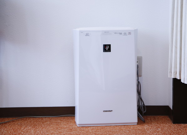 ぬの整骨院(施術室に置かれた空気清浄機)