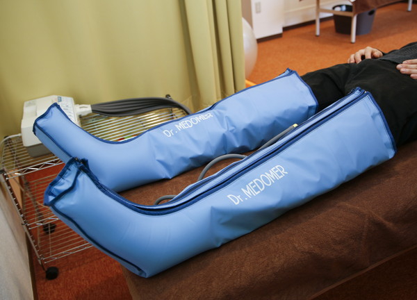 ぬの整骨院(むくみをとる加圧マッサージ機)