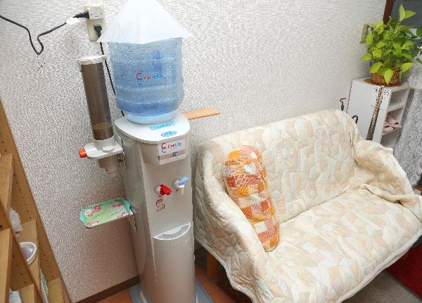カイロプラティカドルチェレディース(ウォーターサーバーをご用意しております。)