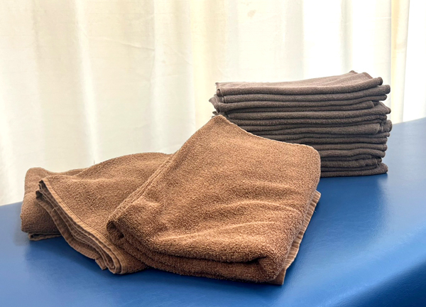 むげん整骨院・鍼灸院 大津膳所(施術室や施術に使用するタオルは清潔に保つよう心がけています！)