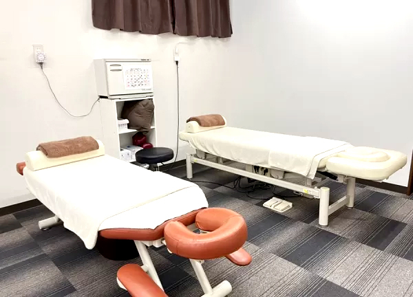 ひだまり整骨院　沢ノ町院【鍼灸】(施術ベッドです)