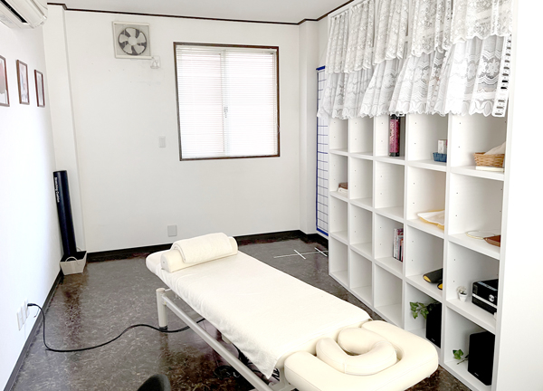 みのり整骨院　田辺院【鍼灸】(マンツーマンでお悩みをヒアリングさせていただき、お客様のプライバシーに配慮し施術をおこなっています。)