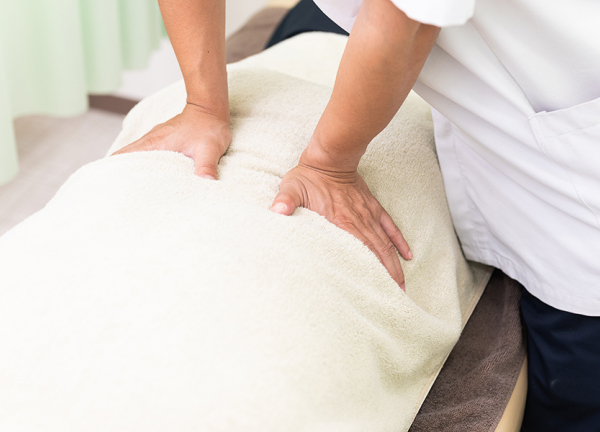 すずらん鍼灸接骨院　本山院(腰痛のお悩みもお任せください。)