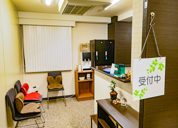 横浜みなと鍼灸院整骨院(待合室です。)