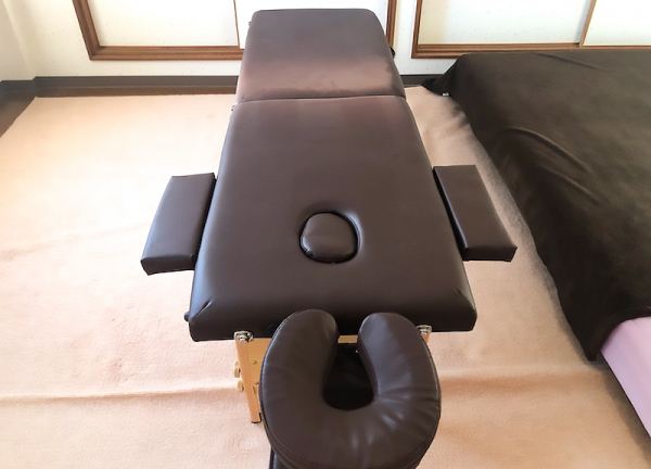 訪問鍼灸院らーく(こちらで施術いたします。)