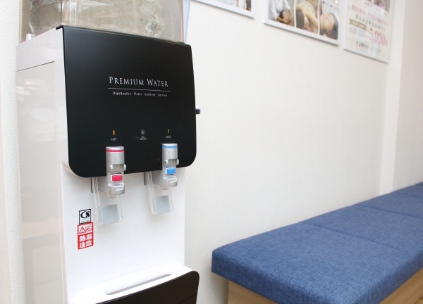 航空公園の鍼灸整骨院(施術後はお水やお湯を飲んでひと息★)