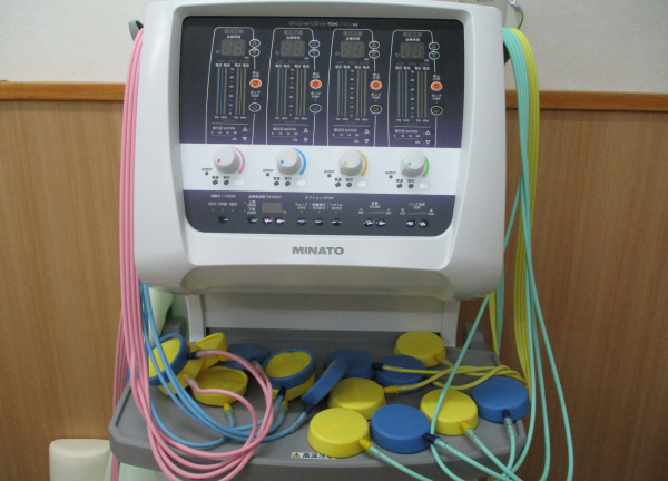 大宮町整骨院(使用機器です。)