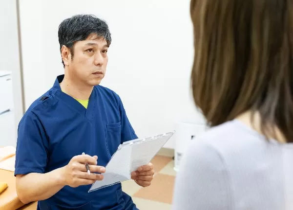 たかお整骨院　大阪上本町(丁寧なカウンセリングを行います。)