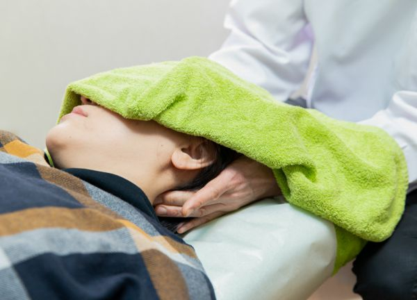 日本ｶｲﾛﾌﾟﾗｸﾃｨｯｸｾﾝﾀｰ横浜西口研究室(リラックスして施術をお受けください！)