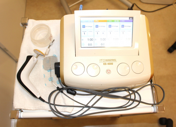 ほねつぎ広陵町接骨院／広陵町はりきゅう院(施術の際に使う機械です。)