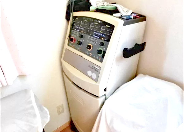 施術で用いる機器です