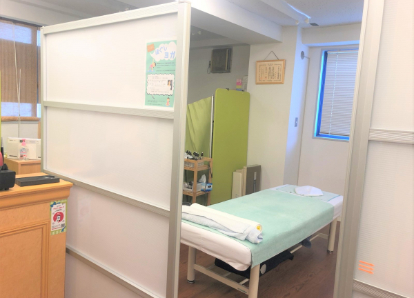町田まつもと治療院(施術スペースはこちらからお入りいただきます)