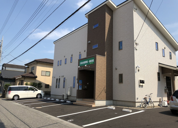 駐車場は、5、6台お停めいただけます