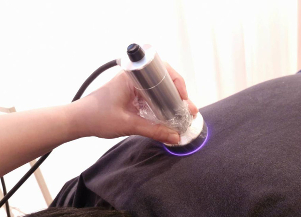 整体サロン　ルミナス(近赤外線と音響振動の融合で体内の活性化を目指します。)