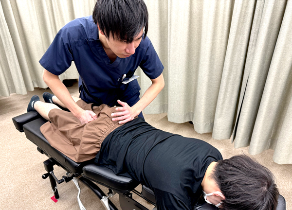 今池名倉堂鍼灸整骨院(骨盤の歪みを優しく調整いたします。)