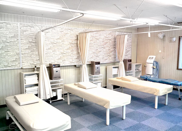 カムイ鍼灸整骨院(施術室)