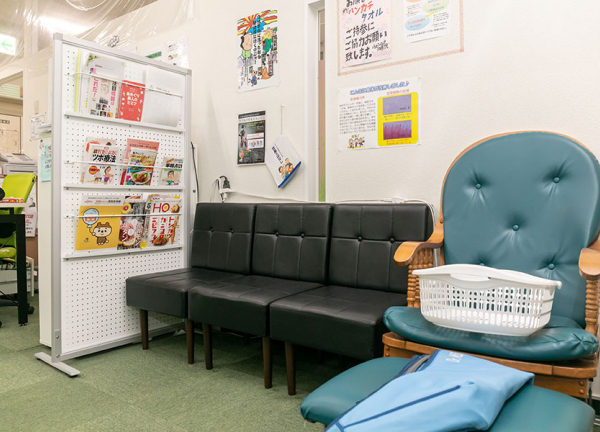 ハッピーライフ治療院【鍼灸】(待合スペースです)