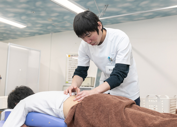 苫小牧駅はりきゅう整骨院(お悩みの箇所にしっかりアプローチします。)