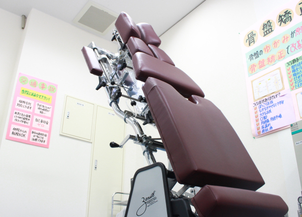 すこやか整骨院鶴田院(トムソンベッドもあります◎骨盤調整はお任せ♪)
