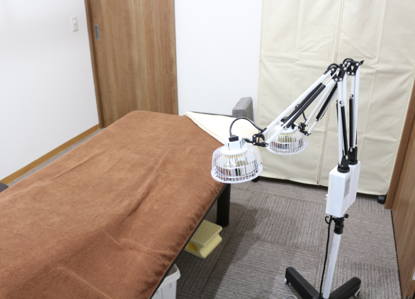 ムネタ鍼灸整骨院(温熱器を使って身体を温めることができます◎)