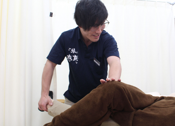 立石駅前通り整骨院【鍼灸】(歪んでしまった骨盤や骨格を正しい箇所に整えます！)
