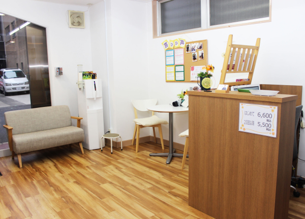 腰ひざ専門よしかわ整体院(施設内全体の様子です。)